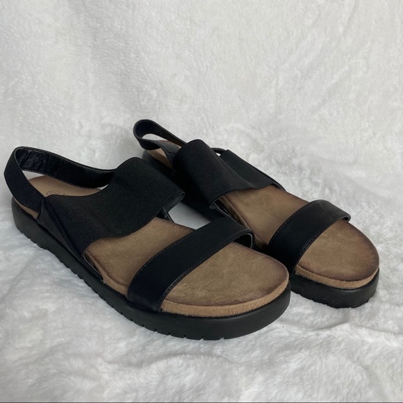 Nature Breeze Brown Black Classic Foot Sandal - Picture 2 of 7